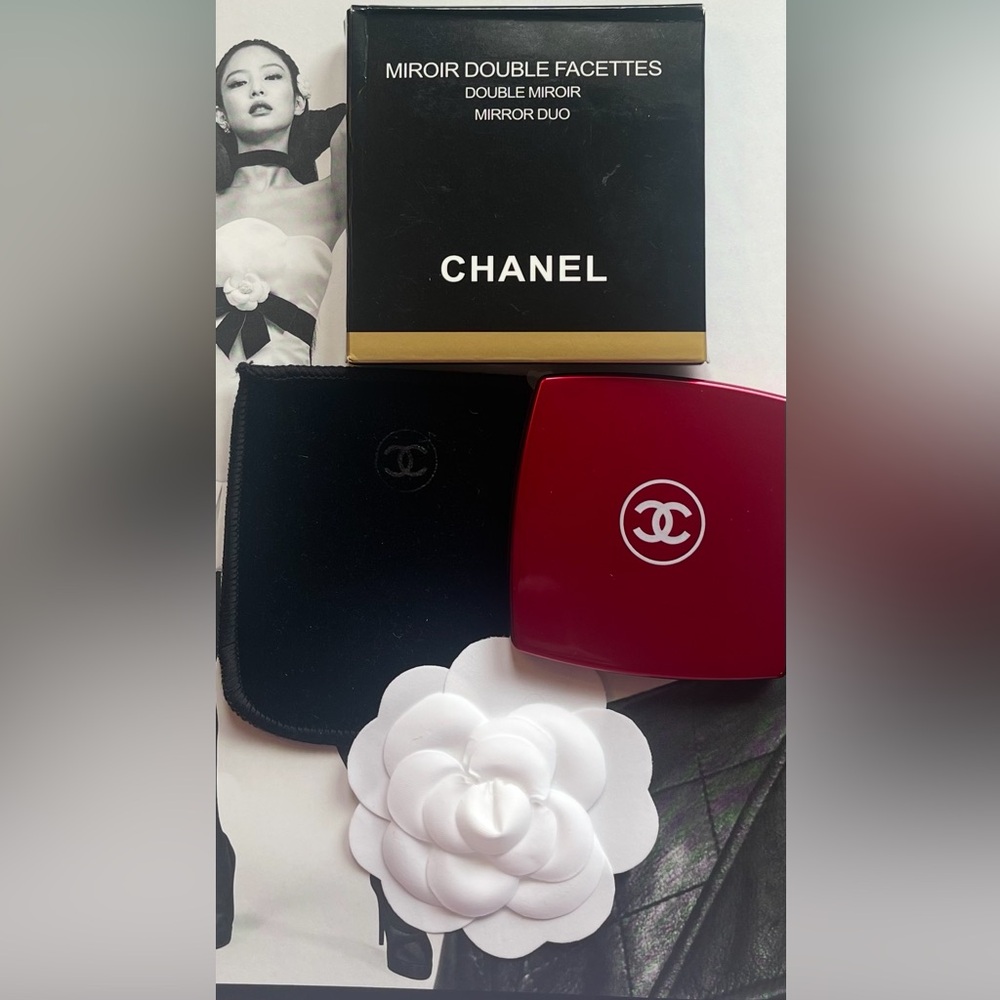 CHANEL Red Compact with Iconic Emblem